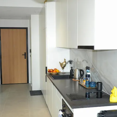 K&m Towarowa Tower Varsó