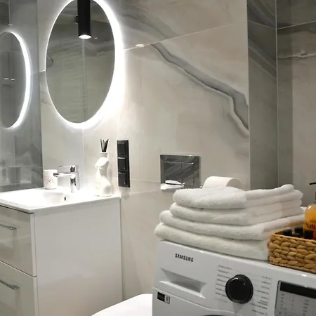 Apartment K&m Towarowa Tower